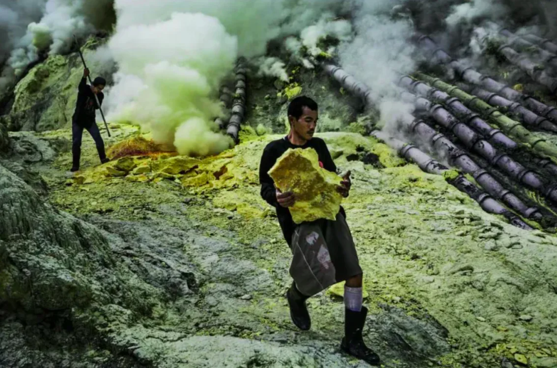 Top 5 Interesting Facts About Sulfur Top 5 Interesting Facts About Sulfur